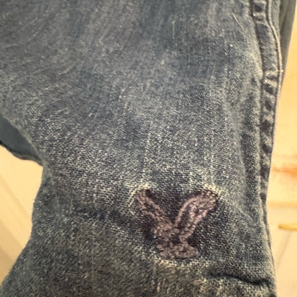 American Eagle Outfitters Blue Button Down Shirt. Women’s size large. - Picture 5 of 10